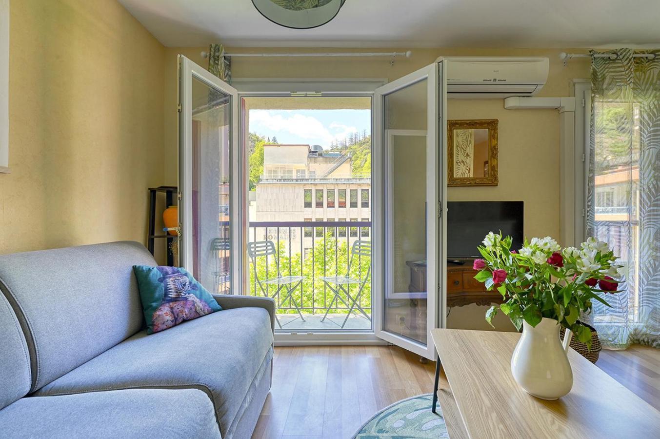 Charmant T1 Bis Idealement Situe Au Pied Des Thermes Amelie-Les-Bains Eksteriør billede